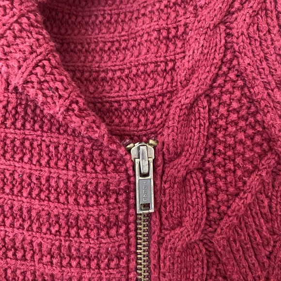 Eddie Bauer maroon sweater - Picture 3 of 7